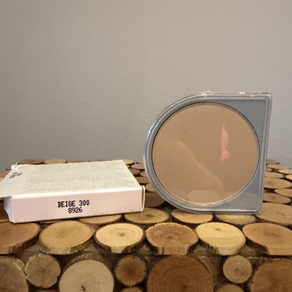 NOS Mary Kay Time Wise Dual Coverage Beige 300 Powder Foundation Makeup .32โ Oz